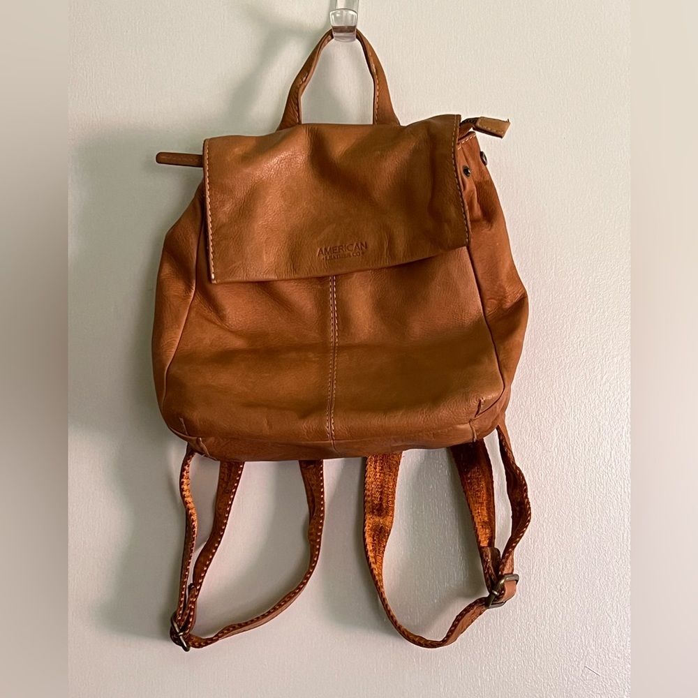 American Leather Co. Women's Tan Leather Backpack - Picture 2 of 12